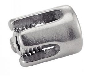 SERRE CABLE CROISE INOX A4